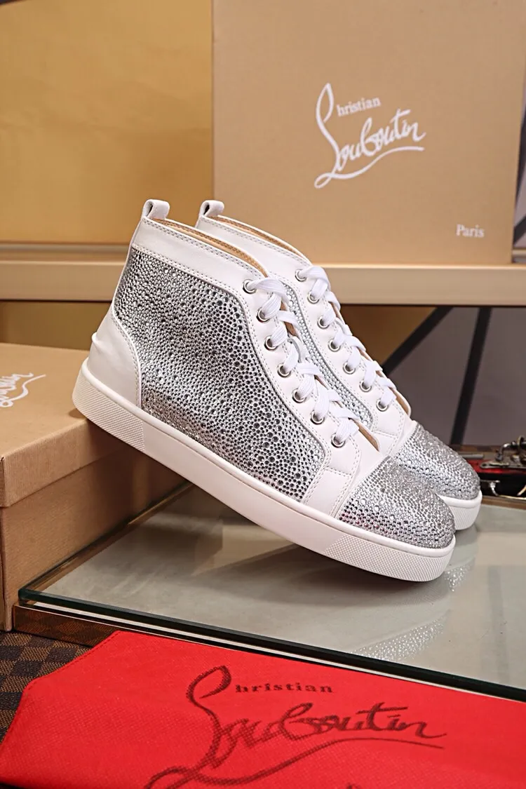 Ex-factory price 480. christian louboutin (CL red sole shoes) counter hot diamond series, high-top casual sneakers for couples 📢 📢 📢 Exclusive hot style release 🎈🎈💪 Movable latex feet 👻 Finished outsole sewing line [satisfied] 😝Female 35-40# Male 38#-46, global supply😝 [Top version]: original imported cowhide upper, top original leather lining, original molded TPU outsole, original 1:1 detail processing, original shoe last, large quantity available from stock,